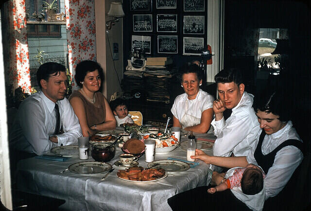 Pat, Dolly, litte Pat, Agnes, Wally, Betty Ann, Mark