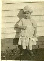 Irene_Harr_2_yrs_old_1922