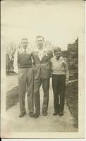 The_Harr_Boys_maybe_Easter_1945