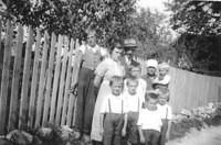 Jordan_Ignac_and_Lina_family_1933circa