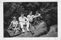 Betty_Ann_s_Uncle_Tom_Mervar_Brothers