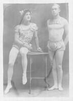 1900circa_Roy_and_Walter_Jennier_front_orig