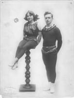 1910_maybe_Ed_and_Maude_front