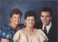 1990_Anne_Tom_and_their_mother_Mildred_front